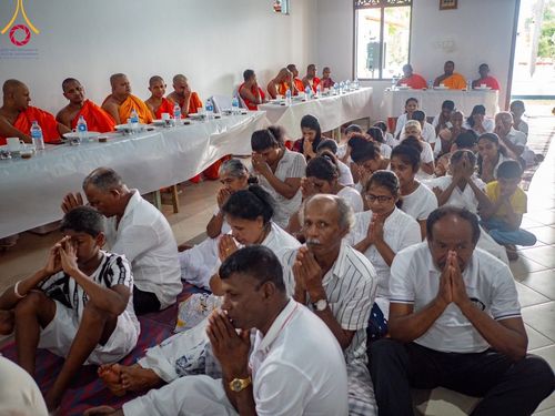 ภาพ No.97751:พระครูสมุห์สนิทวงศ์ วุฑฺฒิวํโส, ดร.  ผู้แทนวัดพระธรรมกาย ร่วมบุญถวายกฐิน ณ วัดกัลละปิติยะ มาตาเล ศรีลังกา Kathina Kalapitiya Matale SriLanka วันที่ 17 พฤศจิกายน พ.ศ. 2566