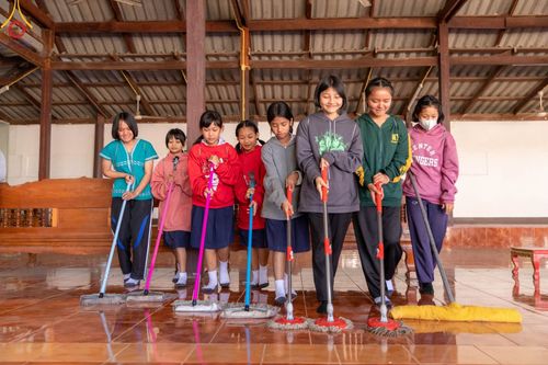 ภาพ No.105028:วันรวมพลังเด็กดี V-Star ผู้นำฟื้นฟูศีลธรรมโลก จังหวัดตาก ณ วัดดอนเจดีย์ อ.พบพระ จ.ตาก วันจันทร์ที่ 25 ธันวาคม พ.ศ. 2566