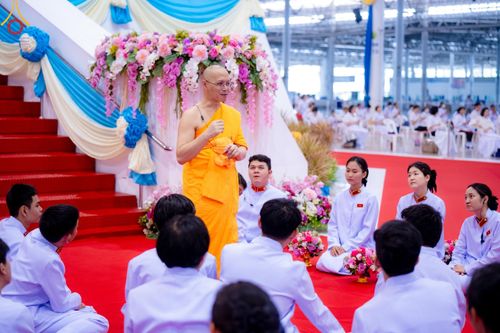 ภาพ No.149107:พิธีจุดเทียนใจ ไฟนิรันดร์ อนันตชัย วันอาทิตย์ที่ 18 สิงหาคม พ.ศ. 2567 วัดพระธรรมกาย จ. ปทุมธานี