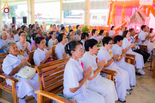 ภาพ No.178489:พิธีทอดกฐิน ณ วัดฟากทุ่ง ต.โนนพลวง อ.ลานกระบือ จ.กำแพงเพชร ในโครงการทอดกฐินสามัคคีทั่วไทย 30,000 วัด บูชาธรรม 80 ปี หลวงพ่อธัมมชโย โดยคณะศิษยานุศิษย์วัดพระธรรมกาย วันที่ 14 พฤศจิกายน พ.ศ. 2567