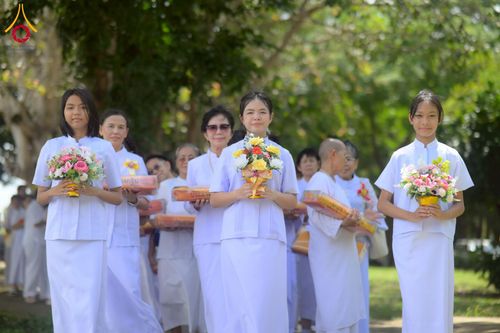 ภาพ No.251034:วันที่ 9 ตุลาคม พ.ศ. 2568 พิธีทอดกฐินประจำปี 2568 ณ ธุดงคสถานอ่างทอง