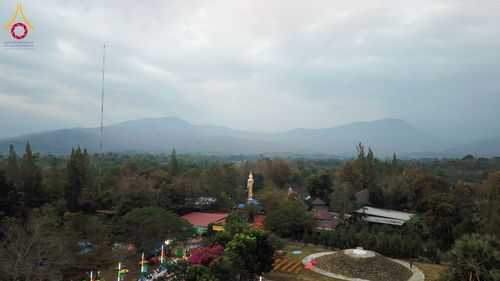 ภาพ No.206725:พิธีตักบาตรพระ 1,000 รูป ปืที่ 7 วันอาทิตย์ที่ 9 กุมภาพันธ์ พ.ศ. 2568 ณ วัดห้วยตองสัก อำเภอจอมทอง จังหวัดเชียงใหม่