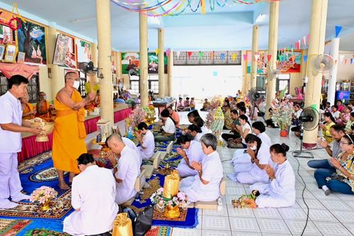 ภาพ No.183692:พิธีทอดกฐิน ณ วัดนารายณ์ทรงธรรม จ.ลพบุรี ในโครงการทอดกฐินสามัคคีทั่วไทย 30,000 วัด บูชาธรรม 80 ปี หลวงพ่อธัมมชโย โดยคณะศิษยานุศิษย์วัดพระธรรมกาย วันที่ 9 พฤศจิกายน พ.ศ. 2567