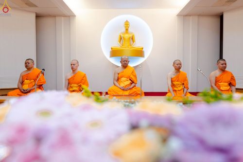 ภาพ No.254061:วันที่ 12 ตุลาคม พ.ศ. 2568 พิธีทอดกฐินวัดพระธรรมกายบูโรส ประเทศสวีเดน