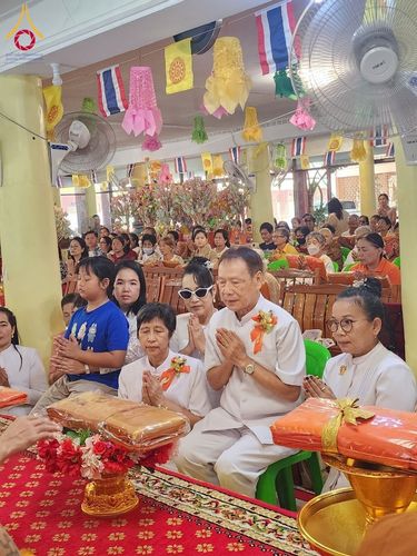 ภาพ No.181636:พิธีทอดกฐิน ณ วัดแก้วฟ้า จ.ราชบุรี ในโครงการทอดกฐินสามัคคีทั่วไทย 30,000 วัด บูชาธรรม 80 ปี หลวงพ่อธัมมชโย โดยคณะศิษยานุศิษย์วัดพระธรรมกาย วันที่ 2 พฤศจิกายน พ.ศ. 2567