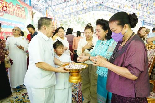 ภาพ No.96905:พิธีทอดกฐินสามัคคีทั่วไทย 5,000 วัด ณ วัดถ้ำเขาแหลม จ.กาญจนบุรี วันที่ 12 พฤศจิกายน พ.ศ. 2566