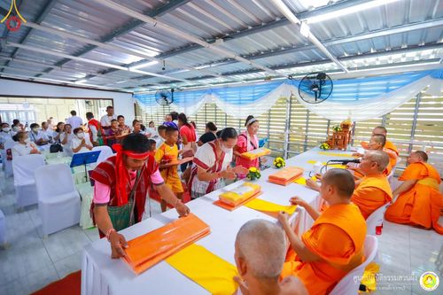 ภาพ No.87552:พิธีทอดผ้าป่าสามัคคี สมทบทุนสร้างอาคารปฏิบัติธรรม  ณ ศูนย์ปฏิบัติธรรมสวนผึ้ง จ.ราชบุรี วันอาทิตย์ที่ 10 กันยายน พ.ศ.2566