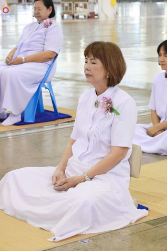 ภาพ No.286269:วันอาทิตย์ที่ 13 กรกฎาคม พ.ศ.2568 พิธีปฎิบัติธรรม และพิธีจุดเทียนใจ ไฟนิรันดร์ อนันตชัย ณ สภาธรรมกายสากล วัดพระธรรมกาย