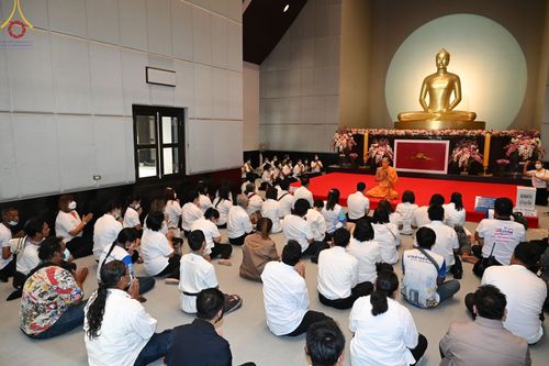 ภาพ No.77378:โครงการเสริมสร้างมาตรฐานคุณธรรมจริยธรรมของพนักงาน และลูกจ้างเทศบาลเมืองคลองหลวง ประจำปีงบประมาณ พ.ศ.๒๕๖๖  วันอังคารที่ ๒๘ กุมภาพันธ์ พ.ศ.๒๕๖๖  ณ วัดพระธรรมกาย อ.คลองหลวง จ.ปทุมธานี