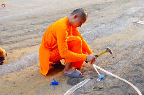 ภาพ No.320956:วันที่ 9 เมษายน พ.ศ.2569 การเตรียมงานจราจร เพื่องานถวายมหาสังฆทาน 40,000 กว่าวัดทั่วประเทศ วันคุ้มครองโลก 22 เมษายน พ.ศ.2569 วัดพระธรรมกาย