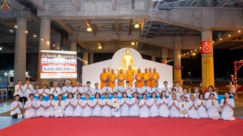 ภาพ No.345962:วันพฤหัสบดีที่ 27 สิงหาคม พ.ศ.2569 พิธีฉลองชัยสวดมนต์บทธัมมจักกัปปวัตตนสูตร 8,657,585,858 จบ ณ มหารัตนวิหารคด วัดพระธรรมกาย