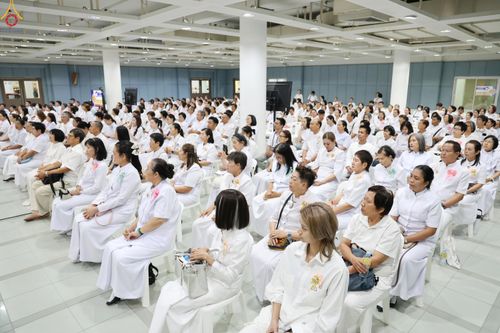 ภาพ No.319244:วันที่ 5 เมษายน พ.ศ.2569 ประชุมทีมงานลงทะเบียนพระสังฆาธิการ เพื่อพิธีถวายมหาสังฆทาน 40,000 กว่าวัดทั่วประเทศ จัดโดย กองต้อนรับพระกัลยาณมิตร วัดพระธรรมกาย