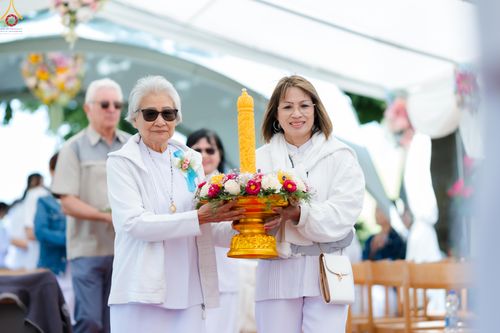 ภาพ No.286201:วันที่ 13 กรกฎาคม พ.ศ. 2568  พิธีทอดผ้าป่าฉลอง 13 ปี  วัดพระธรรมกายสวิตเซอร์แลนด์