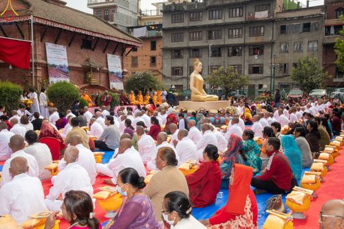 ภาพ No.77602:พิธีตัดปอยผมและปลงผมนาคธรรมทายาท ในโครงการบรรพชาสามเณรหมู่ ประเทศเนปาล วันที่ 11 มีนาคม พ.ศ.2566