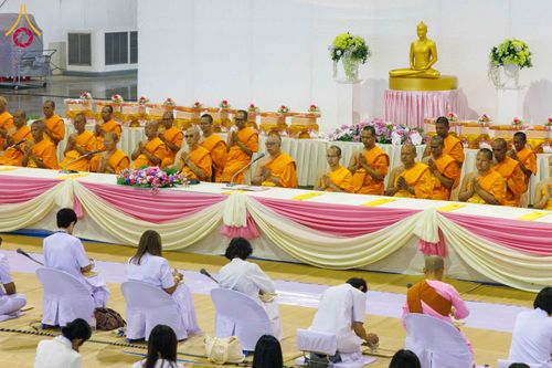 ภาพ No.306232:วันที่ 30 มกราคม พ.ศ. 2569 พิธีถวายภัตตาหารเป็นสังฆทาน แด่พระธรรมยาตรา ณ วัดพระธรรมกาย  จังหวัดปทุมธานี ในโครงการธรรมยาตรา กตัญญูบูชา มหาปูชนียาจารย์ พระมงคลเทพมุนี(สด จนฺทสโร) พระผู้ปราบมาร อนุสรณ์สถาน 7 แห่ง ปีที่ 14