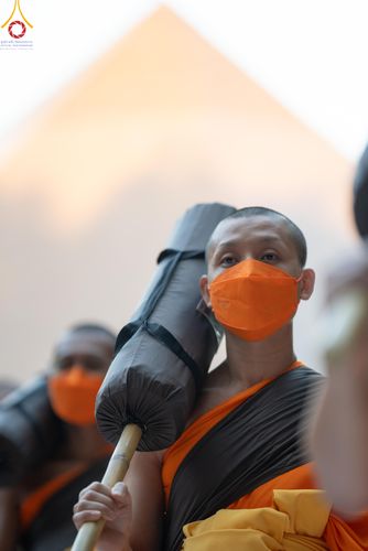 ภาพ No.106265:พระธรรมยาตราร่วมปฏิบัติธรรม และถ่ายภาพหมู่ประวัติศาสตร์ ในโครงการธรรมยาตรากตัญญูบูชา มหาปูชนียาจารย์ พระมงคลเทพมุนี(สด จนฺทสโร) พระผู้ปราบมาร  อนุสรณ์สถาน 7 แห่ง ปีที่ 12  วันที่ 4 มกราคม พ.ศ. 2567  ณ อนุสรณ์สถานมหาวิหารพระมงคลเทพมุนี จ.สุพรรณบุรี