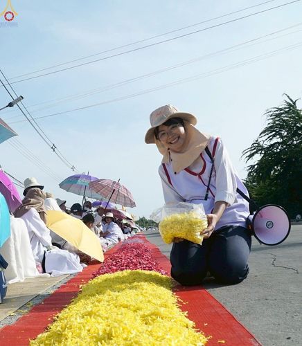 ภาพ No.296213:ภาพเบื้องหลังอาสาสมัครรวมใจ ชุดที่ 2 ในโครงการธรรมยาตรา กตัญญูบูชา มหาปูชนียาจารย์ พระมงคลเทพมุนี(สด จนฺทสโร) พระผู้ปราบมาร อนุสรณ์สถาน 7 แห่ง ปีที่ 14