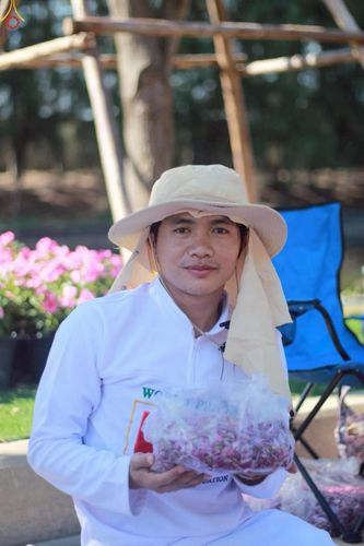 ภาพ No.295990:ภาพเบื้องหลังอาสาสมัครรวมใจ ชุดที่ 1 ในโครงการธรรมยาตรา กตัญญูบูชา มหาปูชนียาจารย์ พระมงคลเทพมุนี(สด จนฺทสโร) พระผู้ปราบมาร อนุสรณ์สถาน 7 แห่ง ปีที่ 14