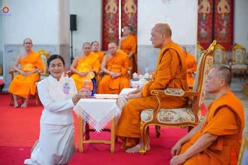 ภาพ No.289048:วันพุธที่ 17 ธันวาคม พ.ศ.2568 กิจกรรมเยาวชนไทยรวมใจทำความดี "เด็กดีมหานคร ต้นแบบด้านศีลธรรม" แข่งขันสอบตอบปัญหาศีลธรรมในพระพุทธศาสนา ครั้งที่ 7 และวันรวมพลังเด็กดี V-Star ประจำปี 2568 ณ วัดมหาธาตุยุวราชรังสฤษฎิ์ราชวรมหาวิหาร กรุงเทพมหานคร