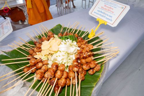 ภาพ No.290881:วันที่ 9 มกราคม พ.ศ. 2569 พิธีถวายภัตตาหารเป็นสังฆทาน แด่พระธรรมยาตรา ณ อนุสรณ์สถานคลองบางนางแท่น อ.สามพราน จ.นครปฐม ในโครงการธรรมยาตรา กตัญญูบูชา มหาปูชนียาจารย์ พระมงคลเทพมุนี(สด จนฺทสโร) พระผู้ปราบมาร อนุสรณ์สถาน 7 แห่ง ปีที่ 14