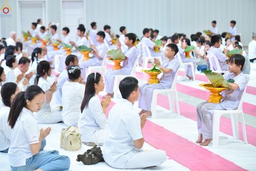 ภาพ No.316771:วันเสาร์ที่ 28 มีนาคม พ.ศ.2569 พิธีปลงผมนาคธรรมทายาท โครงการสามเณรยุวธรรมทายาท รุ่นที่ 34 โครงการสามเณรมัชฌิมธรรมทายาท รุ่นที่ 30 ณ มหารัตนวิหารคด 13 วัดพระธรรมกาย