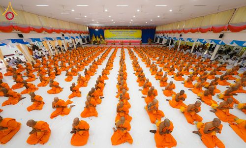 ภาพ No.281284:วันที่ 4 ธันวาคม พ.ศ. 2568 พิธีบรรพชาสามเณร ในโครงการบวชบูชาธรรมมหาปูชนียาจารย์  ณ วัดกลางพระอารามหลวง จังหวัดบุรีรัมย์