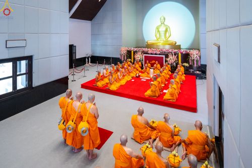 ภาพ No.83502:พิธีบรรพชาอุปสมบทหมู่ธรรมทายาทนานาชาติ (ภาคภาษาจีน) รุ่นที่ 18 ณ โบสถ์พระไตรปิฎก วัดพระธรรมกาย จ.ปทุมธานี วันเสาร์ที่ 15 กรกฎาคม 2566