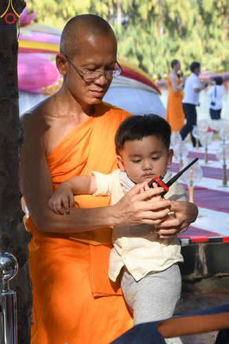 ภาพ No.107784:V.4 ทุ่มใจ การเตรียมงาน เก็บงาน การรับบุญของเจ้าหน้าที่หน่วยงานต่างๆ เพื่อโครงการธรรมยาตรา กตัญญูบูชามหาปูชนียาจารย์ พระมงคลเทพมุนี (สด จนฺทสโร) พระผู้ปราบมาร อนุสรณ์สถาน 7 แห่ง ปีที่ 12 ระหว่างวันที่ 2 - 31 มกราคม พ.ศ.2567