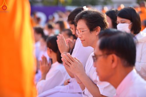 ภาพ No.116179:พิธีตักบาตรพระธรรมยาตรา ณ อนุสรณ์สถานลำดับที่ 4 สถานที่เกิดด้วยกายธรรม วัดโบสถ์(บน) จ.นนทบุรี วันที่ 21 มกราคม พ.ศ. 2567