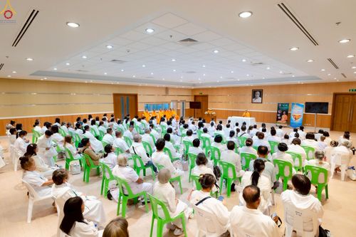 ภาพ No.242379:วันที่ ๒๙ - ๓๑ สิงหาคม พ.ศ. ๒๕๖๘ สัมมนารวมใจผู้นำบุญ บูชาธรรม ๘๑ ปี  หลวงพ่อธัมมชโย รุ่นที่ ๒ กฐินสามัคคีทั่วไทย ๓๐,๐๐๐ วัด โครงการอุปสมบทบูชาธรรมมหาปูชนียาจารย์  ๓,๐๐๐ รูป