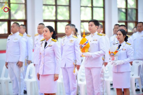 ภาพ No.227222:วันอังคารที่ 3 มิถุนายน พ.ศ. 2568 นายอำเภอคลองหลวง นำพสกนิกรรวมใจภักดิ์ สมเด็จพระนางเจ้าฯ พระบรมราชินี เนื่องในโอกาสวันเฉลิมพระชนมพรรษา ณ อาคารปลูกศรัทธา 2 วัดพระธรรมกาย อ.คลองหลวง จ.ปทุมธานี