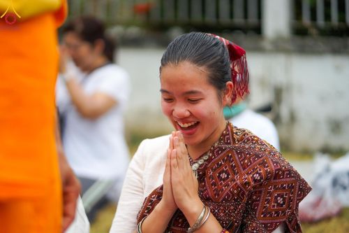 ภาพ No.128336:พิธีอัญเชิญพระบรมสารีริกธาตุ " ใจกลางเมืองนครหาดใหญ่ " เพื่อประดิษฐาน ณ มหารัตนเจดีย์สิริปทุมสวรรค์ (เจดีย์อริยพุทธะ 5 พระองค์) ศูนย์ปฏิบัติธรรมภาคใต้ อ.บางกล่ำ จ.สงขลา  วันที่ 9 มีนาคม พ.ศ.2567 (ชุดที่ 1)