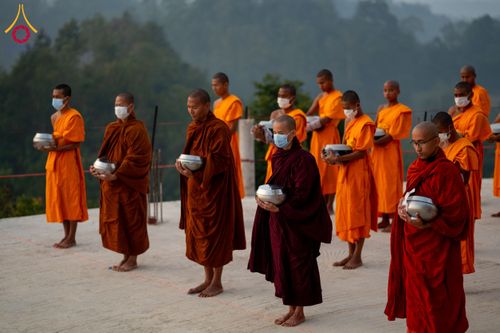 ภาพ No.131112:Photo Story ปฐมบรรพชาชาวพุทธมาร์มา Episode 4/5 วันที่ 13 กุมภาพันธ์พ.ศ. 2567 ณ วัดธัมจักร อรัญกุฏิ บังกลาเทศ