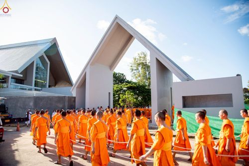 ภาพ No.248858:วันที่ 20 กันยายน พ.ศ. 2568 พิธีอัญเชิญรูปหล่อหลวงปู่วัดปากน้ำ ภาษีเจริญ จากวัดมงคลนิมิตร พระอารามหลวง เพื่อประดิษฐาน ณ วิหารพระมงคลเทพมุนี (สด จนฺทสโร)  ศูนย์ปฏิบัติธรรมภูเก็ต จ.ภูเก็ต