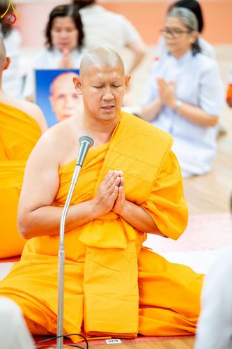 ภาพ No.217331:วันเสาร์ที่ 12 เมษายน พ.ศ. 2568 พิธีบรรพชา พิธีขอศีลและขอนิสสัย พิธีมอบบาตร ในโครงการอุปสมบทหมู่ บูชาธรรมหลวงพ่อธัมมชโย, โครงการธรรมทายาท ระดับอุดมศึกษา รุ่นที่ 52 ,  โครงการบวชพระนานาชาติ AEC & WAB CEO รุ่นที่ 4 ณ วัดพระธรรมกาย