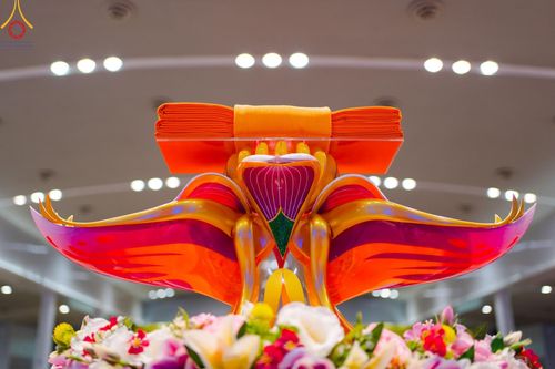 ภาพ No.167841:พิธีทอดกฐิน และ พิธีกรานกฐิน ในวันอาทิตย์ที่ 3 พฤศจิกายน พ.ศ. 2567 ณ วัดพระธรรมกาย จ.ปทุมธานี