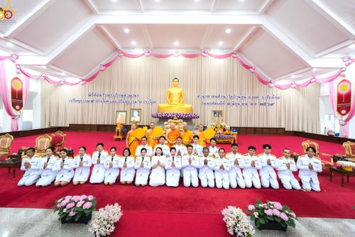 ภาพ No.331849:วันพฤหัสบดีที่ 4 มิถุนายน พ.ศ.2569 พิธีต้อนรับเปรียญธรรม 9 ประโยค และเปรียญธรรม 6 ประโยค  ณ อาคารธรรมสภา วัดบ้านขุน ต.บ่อหลวง อ.ฮอด จ.เชียงใหม่