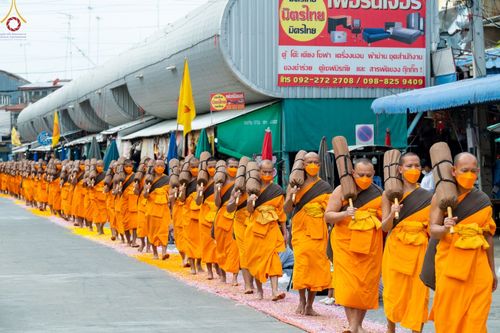 ภาพ No.69018:พิธีต้อนรับพระธรรมยาตรา ในโครงการธรรมยาตรากตัญญูบูชา มหาปูชนียาจารย์ พระมงคลเทพมุนี(สด จนฺทสโร) พระผู้ปราบมาร อนุสรณ์สถาน 7 แห่ง ปีที่ 11 วันที่ 3 มกราคม พ.ศ. 2566 ณ อนุสรณ์สถานมหาวิหารพระมงคลเทพมุนี จ.สุพรรณบุรี