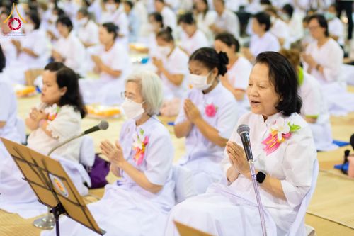 ภาพ No.121215:พิธีถวายภัตตาหารเป็นสังฆทาน แด่คณะพระธรรมยาตราฯ ในโครงการธรรมยาตรากตัญญูบูชา มหาปูชนียาจารย์ พระมงคลเทพมุนี(สด จนฺทสโร) พระผู้ปราบมาร อนุสรณ์สถาน 7 แห่ง ปีที่ 12 วันที่ 30 มกราคม พ.ศ. 2567 ณ สภาธรรมกายสากล วัดพระธรรมกาย