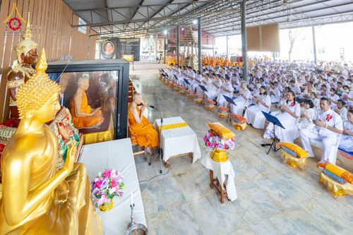 ภาพ No.298984:วันที่ 20 มกราคม พ.ศ. 2569 พิธีทอดผ้าป่าทำนุบำรุงศาสนสถาน ณ วัดใหม่นพรัตน์ ต.เนินพระปรางค์ อ.สองพี่น้อง จ.สุพรรณบุรี ในโครงการธรรมยาตรา กตัญญูบูชา มหาปูชนียาจารย์ พระมงคลเทพมุนี(สด จนฺทสโร) พระผู้ปราบมาร อนุสรณ์สถาน 7 แห่ง ปีที่ 14