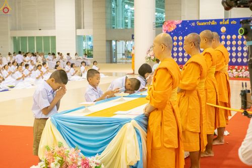 ภาพ No.339574:วันที่ 18 กรกฎาคม พ.ศ.2569 วันมหารำลึก ครั้งที่ 36 ณ ห้องแก้วสารพัดนึก 1 วัดพระธรรมกาย