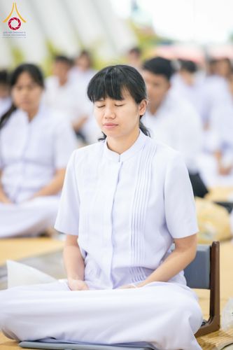 ภาพ No.318350:วันอาทิตย์ต้นเดือนที่ 5 เมษายน พ.ศ.2569 พิธีบูชาข้าวพระ ณ สภาธรรมกายสากล วัดพระธรรมกาย