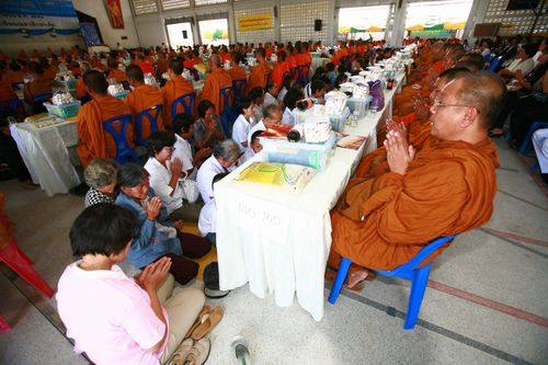 ภาพ No.3149:พิธีถวายสังฆทานแด่คณะสงฆ์ 266 วัด ใน 4 จังหวัดภาคใต้ ครั้งที่ 33