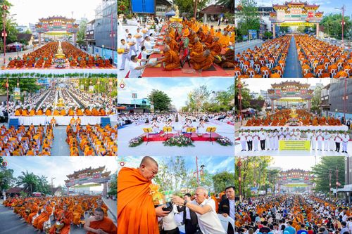 ภาพ No.313808:วันอาทิตย์ที่ 14 มีนาคม พ.ศ. 2569 ทำบุญเมืองหาดใหญ่ตักบาตรพระ 1,109 รูป เติมบุญใหญ่ หลังวิกฤตมหาอุทกภัย ณ ซุ้มประตูไชน่าทาวน์ ถนนศุภสารรังสรรค์ อ.หาดใหญ่ จ.สงขลา