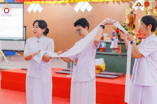 ภาพ No.284596:วันพุธที่ 17  ธันวาคม พ.ศ.2568  พิธีบวชอุบาสิกาแก้ว อินโดนีเซีย ณ ประเทศอินโดนีเซีย