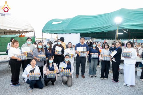 ภาพ No.300999:วันที่ 23 มกราคม พ.ศ. 2569 พิธีถวายภัตตาหารเป็นสังฆทาน แด่พระธรรมยาตรา ณ อนุสรณ์สถานบางปลา วัดบางปลา อำเภอบางเลน จังหวัดนครปฐม ในโครงการธรรมยาตรา กตัญญูบูชา มหาปูชนียาจารย์ พระมงคลเทพมุนี(สด จนฺทสโร) พระผู้ปราบมาร อนุสรณ์สถาน 7 แห่ง ปีที่ 14