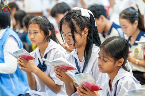 ภาพ No.300875:วันที่ 22 มกราคม พ.ศ. 2569 พิธีทอดผ้าป่าทำนุบำรุงศาสนสถาน ณ วัดบางปลา อ.บางเลน จ.นครปฐม ในโครงการธรรมยาตรา กตัญญูบูชา มหาปูชนียาจารย์ พระมงคลเทพมุนี(สด จนฺทสโร) พระผู้ปราบมาร อนุสรณ์สถาน 7 แห่ง ปีที่ 14