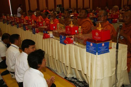 ภาพ No.3289:พิธีถวายสังฆทานแด่คณะสงฆ์ 266 วัด ใน 4 จังหวัดภาคใต้ ครั้งที่ 50