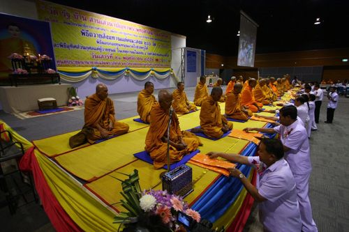 ภาพ No.3334:พิธีถวายสังฆทานแด่คณะสงฆ์ 266 วัด ใน 4 จังหวัดภาคใต้ ครั้งที่ 54