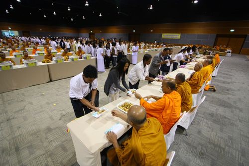 ภาพ No.3338:พิธีถวายสังฆทานแด่คณะสงฆ์ 266 วัด ใน 4 จังหวัดภาคใต้ ครั้งที่ 54